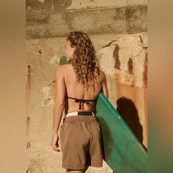 NWT Free People movement Sprint to the Finish sweatshorts in hickory- L - Picture 3 of 3